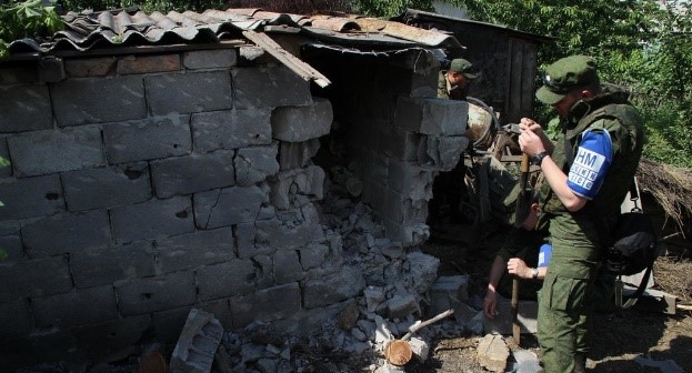 Обстрелы продолжаются. РЭБ ВСУ блокирует работу ОБСЕ